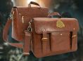 Gør morgenpendling til et eventyr med denne Tomb Raider-taske